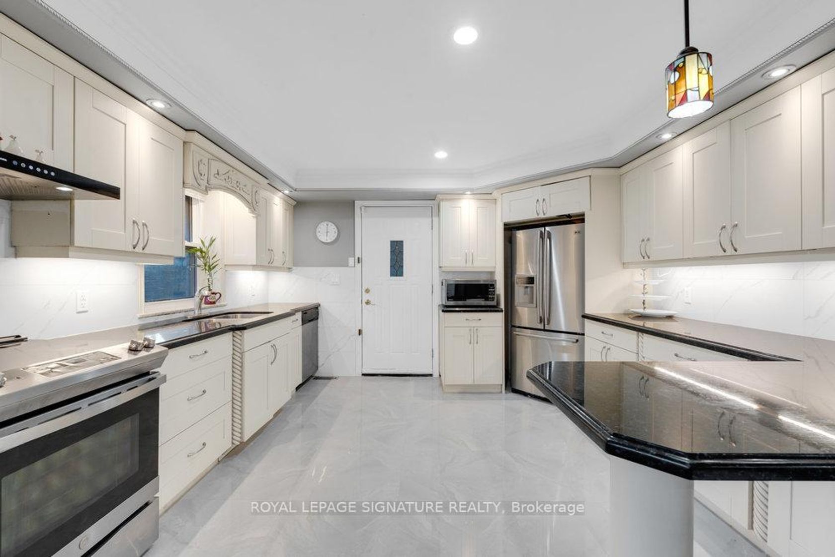 Photo 12 at 23 Burnview Crescent, Woburn, Toronto Photo 12 at 23 Burnview Crescent, Woburn, Toronto