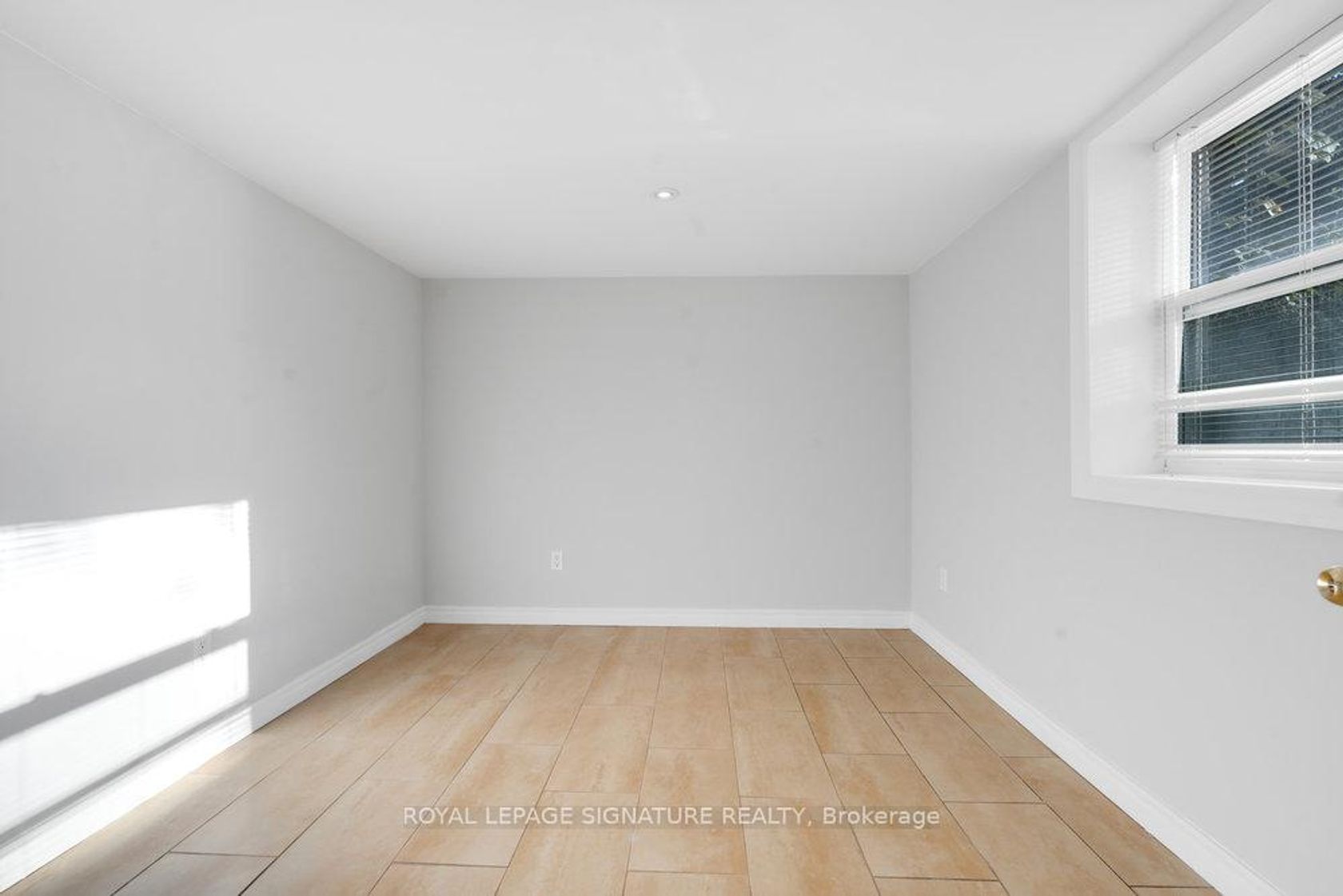 Photo 33 at 23 Burnview Crescent, Woburn, Toronto Photo 33 at 23 Burnview Crescent, Woburn, Toronto