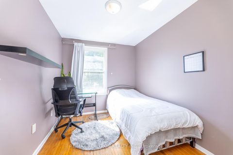 Photo 9 at 7 - 925 Bayly Street, West Shore, Pickering