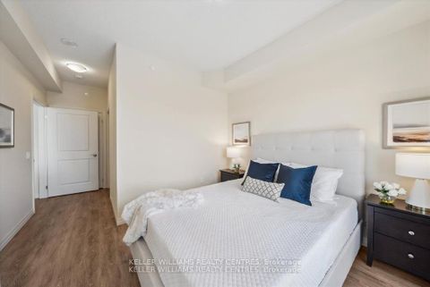 Photo 16 at 302 - 460 William Graham Drive, Rural Aurora, Aurora