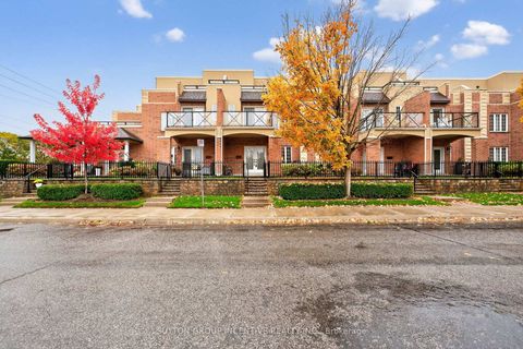 Photo 1 at 23 White Oaks Road, Lakeshore, Barrie