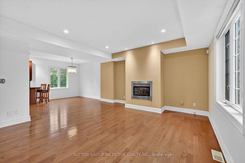 Photo 9 at 23 White Oaks Road, Lakeshore, Barrie