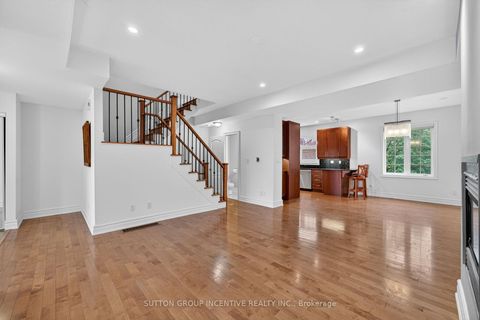 Photo 10 at 23 White Oaks Road, Lakeshore, Barrie