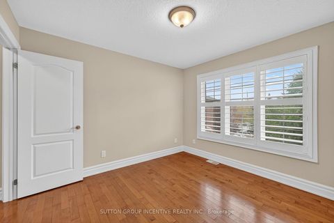 Photo 24 at 23 White Oaks Road, Lakeshore, Barrie