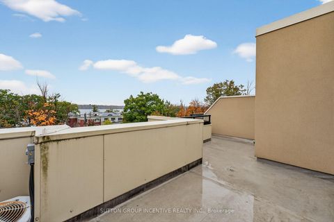 Photo 42 at 23 White Oaks Road, Lakeshore, Barrie