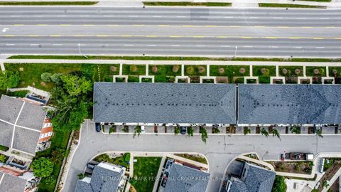 Photo 14 at 14 - 369 Essa Road, Ardagh, Barrie