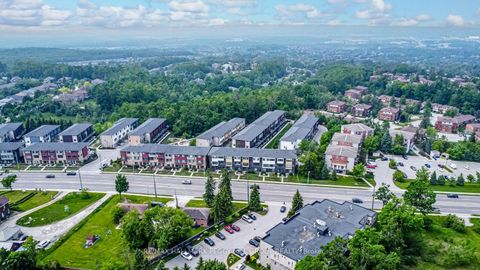 Photo 15 at 14 - 369 Essa Road, Ardagh, Barrie