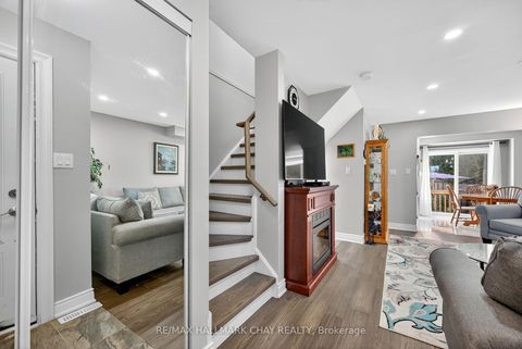 Photo 12 at 3 Coleman Drive, Edgehill Drive, Barrie