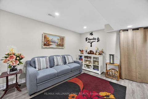 Photo 24 at 3 Coleman Drive, Edgehill Drive, Barrie