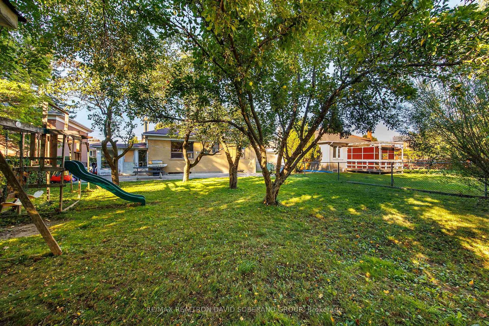Photo 32 at 49 Danby Avenue, Clanton Park, Toronto Photo 32 at 49 Danby Avenue, Clanton Park, Toronto