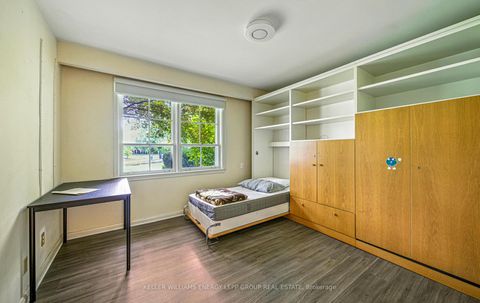 Photo 23 at 15 Artinger Court, Don Mills, Toronto