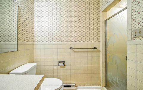 Photo 34 at 15 Artinger Court, Don Mills, Toronto