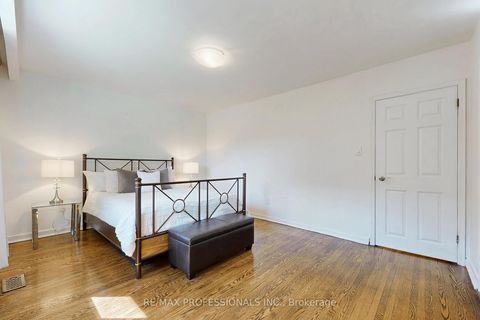 Photo 17 at 3 Hartsdale Drive, Richview, Toronto Photo 17 at 3 Hartsdale Drive, Richview, Toronto