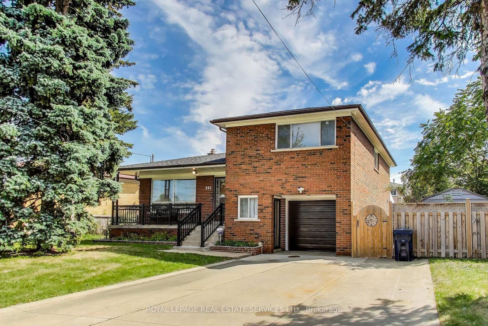 251 Driftwood Avenue, Black Creek, Toronto 