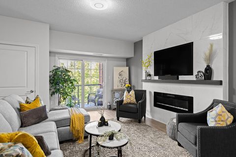 Photo 13 at 304 - 5 GREENWICH Street, Ardagh, Barrie