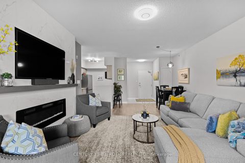 Photo 15 at 304 - 5 GREENWICH Street, Ardagh, Barrie