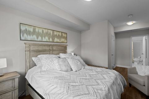 Photo 17 at 304 - 5 GREENWICH Street, Ardagh, Barrie