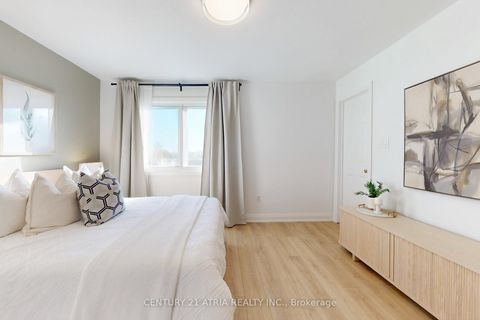 Photo 24 at 60 Huxtable Lane, Rouge E11, Toronto
