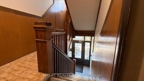 Photo 16 at 449 Crawford Street, Little Italy, Toronto Photo 16 at 449 Crawford Street, Little Italy, Toronto