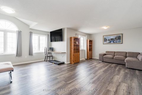 Photo 12 at 1373 Hunter Street, Alcona, Innisfil