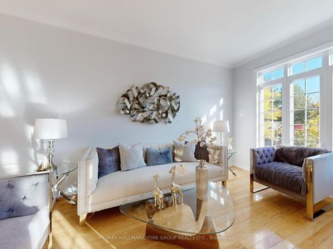 Photo 7 at 67 - 190 Harding Boulevard W, North Richvale, Richmond Hill