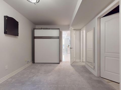 Photo 38 at 67 - 190 Harding Boulevard W, North Richvale, Richmond Hill