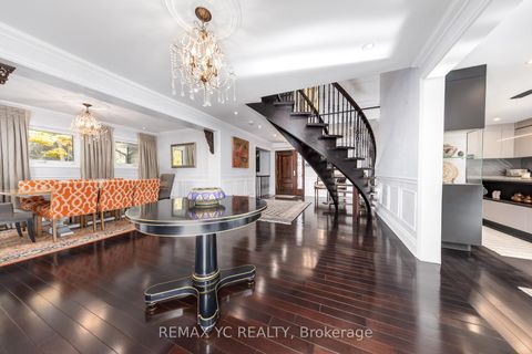 Photo 4 at 14038 Bayview Avenue, Aurora Estates, Aurora