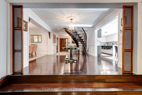 Photo 13 at 14038 Bayview Avenue, Aurora Estates, Aurora