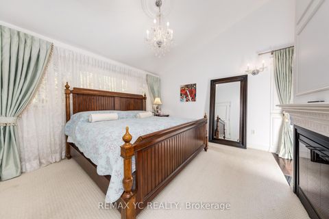 Photo 27 at 14038 Bayview Avenue, Aurora Estates, Aurora