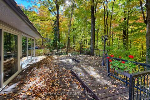 Photo 39 at 14038 Bayview Avenue, Aurora Estates, Aurora