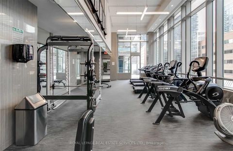 Photo 15 at 520 - 98 Lillian Street, Mount Pleasant West, Toronto