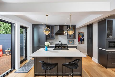 Photo 14 at 26 Mcmaster Avenue, Casa Loma, Toronto Photo 14 at 26 Mcmaster Avenue, Casa Loma, Toronto