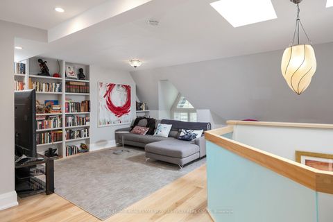 Photo 25 at 26 Mcmaster Avenue, Casa Loma, Toronto Photo 25 at 26 Mcmaster Avenue, Casa Loma, Toronto