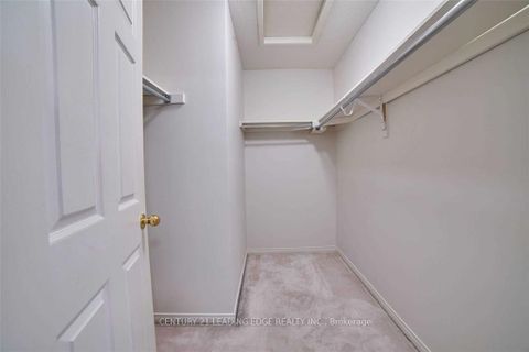 Photo 10 at 16 Windom Road, Flemingdon Park, Toronto