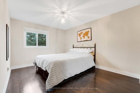 Photo 26 at 105 Gypsy Roseway, Willowdale East, Toronto