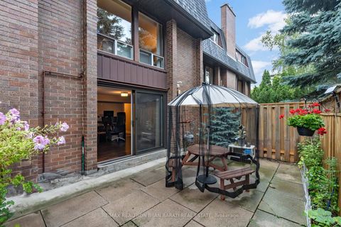 Photo 32 at 105 Gypsy Roseway, Willowdale East, Toronto