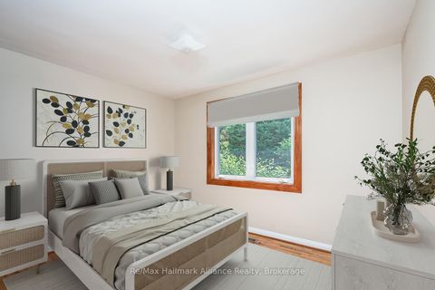 Photo 16 at 543 Pinegrove Road, WO West, Oakville