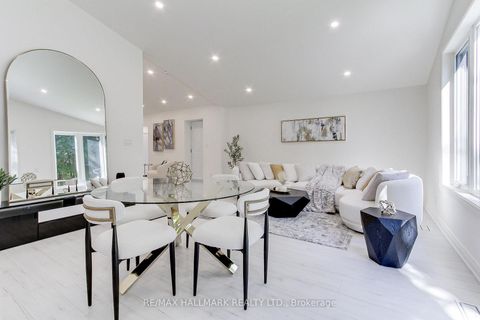 Photo 17 at 25 Knowles Crescent, Aurora Highlands, Aurora