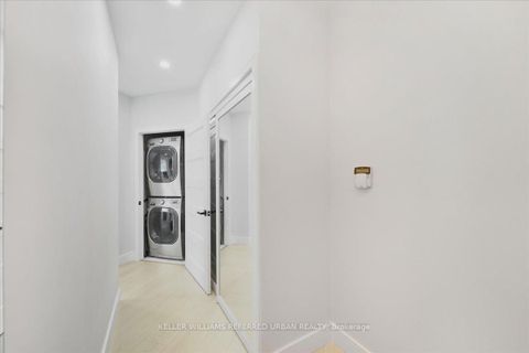 Photo 3 at 2011 - 228 Queens Quay W, Waterfront Communities C1, Toronto