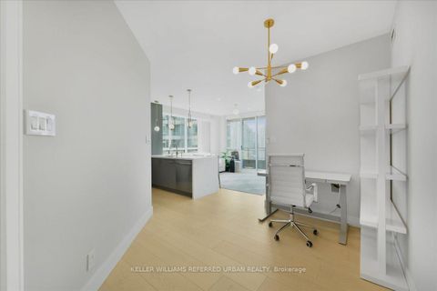 Photo 4 at 2011 - 228 Queens Quay W, Waterfront Communities C1, Toronto