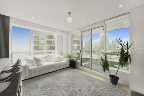 Photo 6 at 2011 - 228 Queens Quay W, Waterfront Communities C1, Toronto