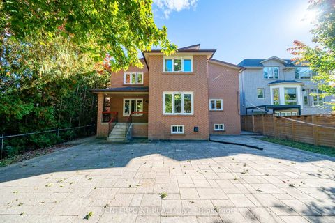 Photo 32 at 310 Holmes Avenue, Willowdale East, Toronto