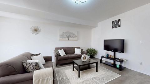 Photo 3 at 348 Okanagan Path, Donevan, Oshawa