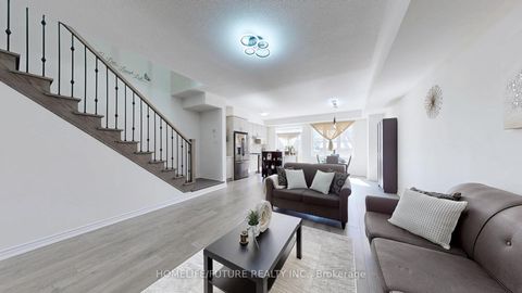 Photo 5 at 348 Okanagan Path, Donevan, Oshawa