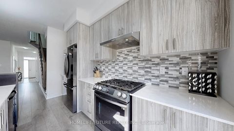 Photo 8 at 348 Okanagan Path, Donevan, Oshawa