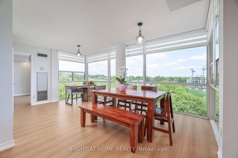 Photo 24 at 802 - 30 Harding Boulevard W, North Richvale, Richmond Hill