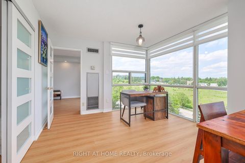 Photo 25 at 802 - 30 Harding Boulevard W, North Richvale, Richmond Hill