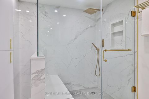 Photo 32 at 802 - 30 Harding Boulevard W, North Richvale, Richmond Hill