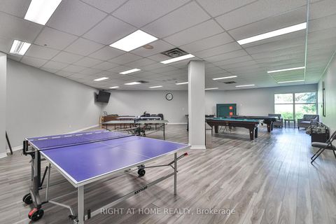 Photo 38 at 802 - 30 Harding Boulevard W, North Richvale, Richmond Hill