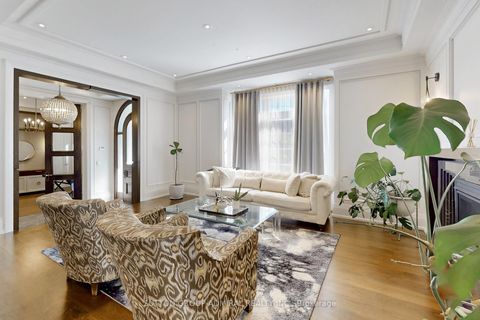 Photo 2 at 276 Strathallan Wood, Nortown, Toronto